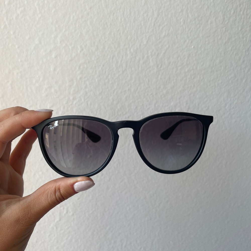 Ray Ban Erika Black Sunglasses